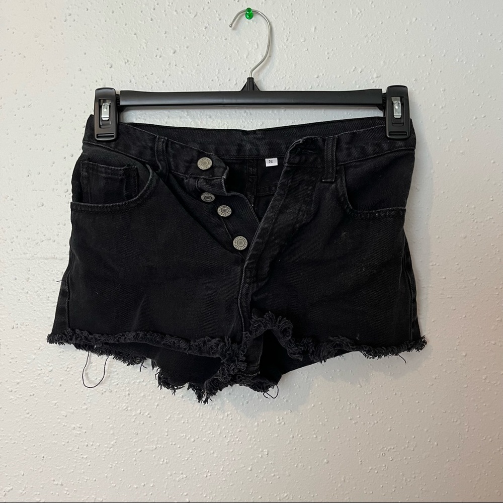 Brandy Melville distressed buttoned black jean shorts